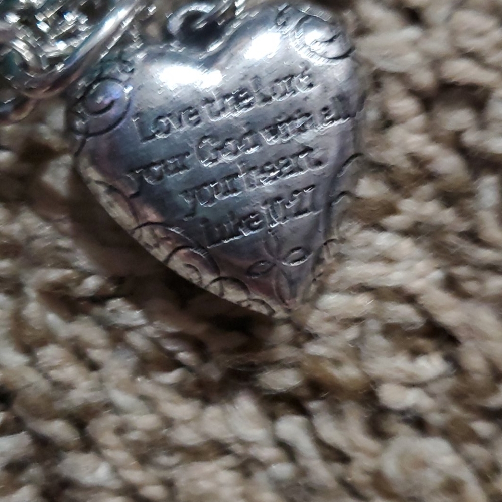 Jewelry - Picture 2 of 4